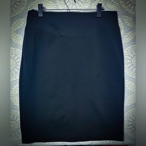 Michael Kors black pencil skirt sz 10, NWT